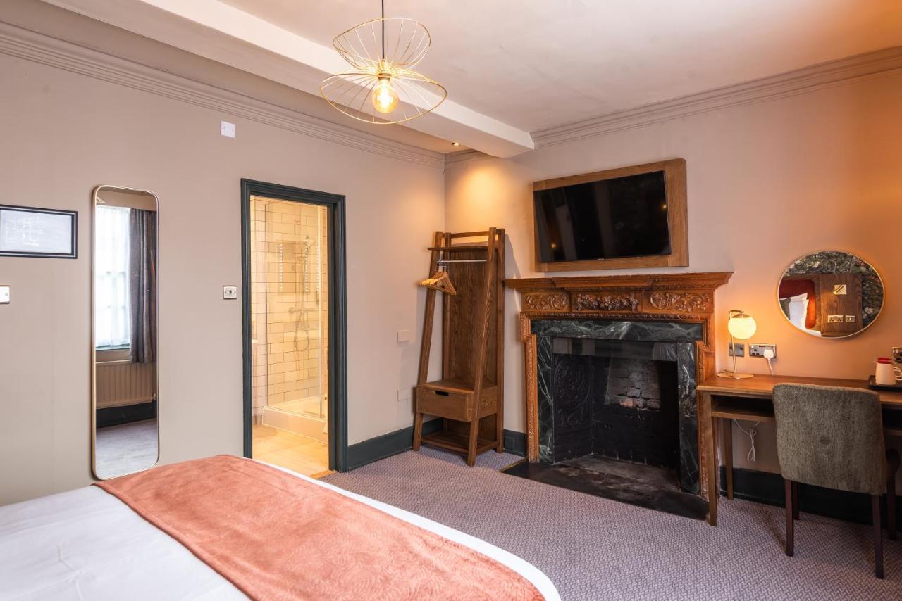 The Bell By Innkeeper'S Collection Aston Clinton エクステリア 写真